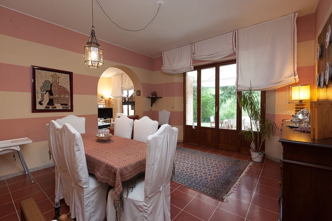 Se vende villa in zona tranquila Chianciano Terme Toscana foto 8